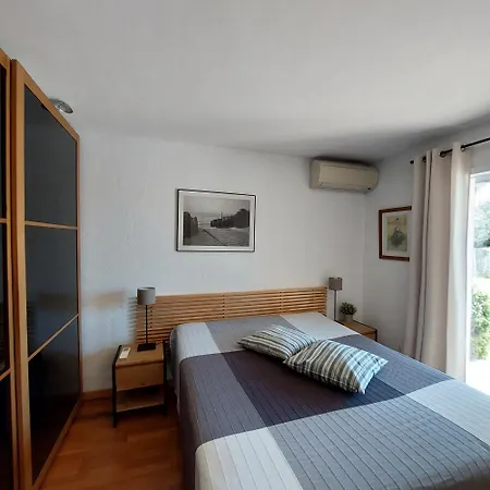 La Tabarine Villa